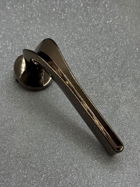 TESLA ROZETLİ KAPI KOLU BRONZ