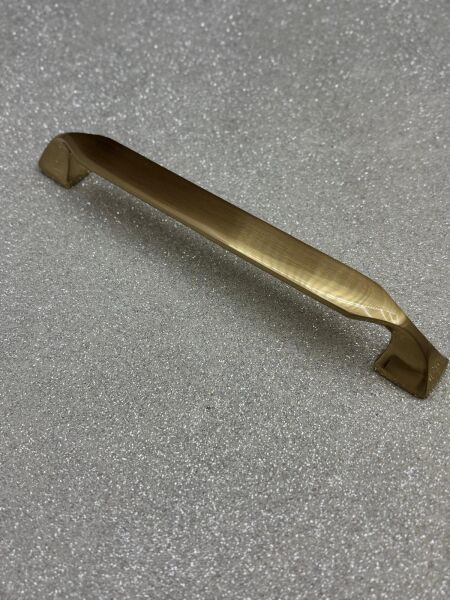 MAKS 1416 160 mm DOLAP KULPU ALBİFRİN
