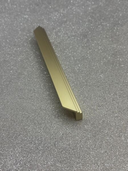 MAKS 8070 160 mm DOLAP KULPU MAT ALTIN