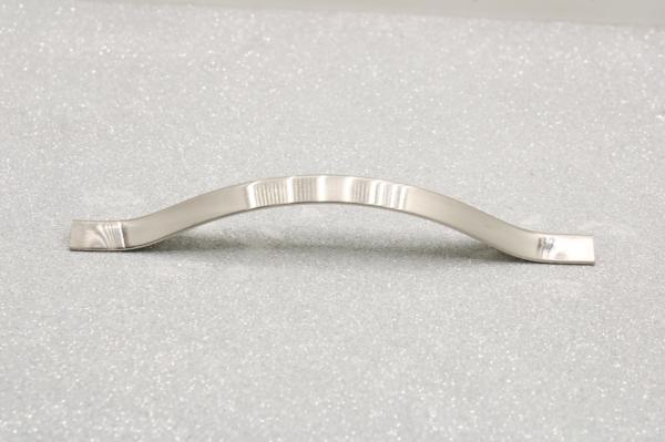 KALIN PİRAMİT AKASYA MOBİLYA KULP 192 MM İNOX