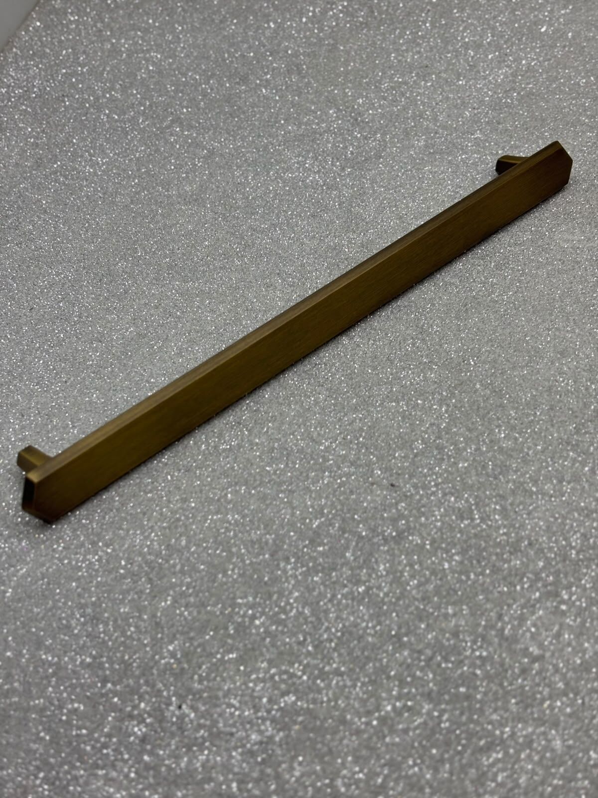 IRONNI ALORA 160 mm DOLAP KULPU MAT SKOÇ ANTİK SARI
