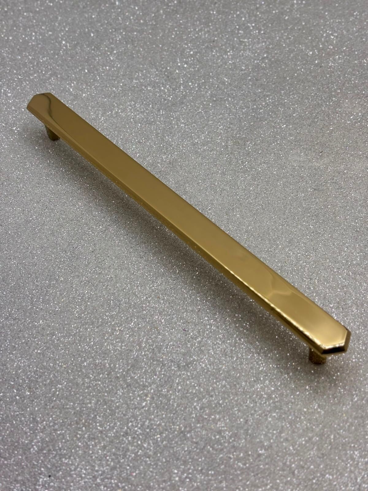IRONNI ALORA 160 mm DOLAP KULPU ALTIN