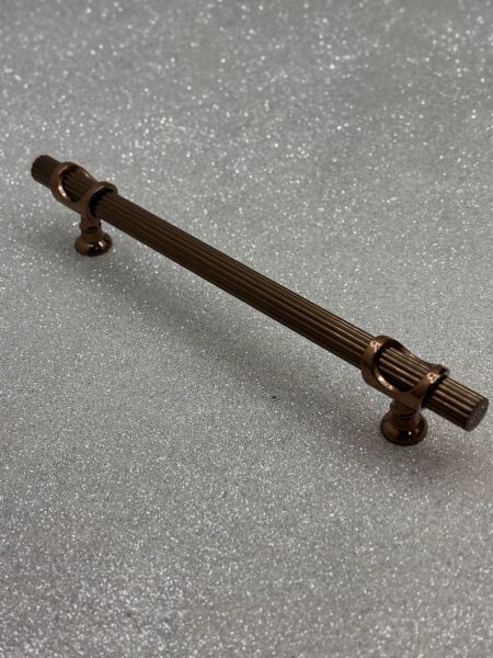 METAX ARSİN ÇİZGİLİ 160 mm DOLAP KULPU BRONZ