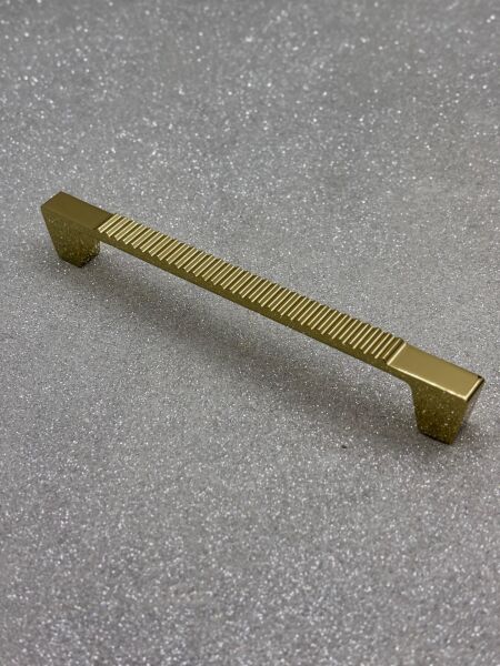 IRONNI ALYA 160 mm DOLAP KULPU ALTIN