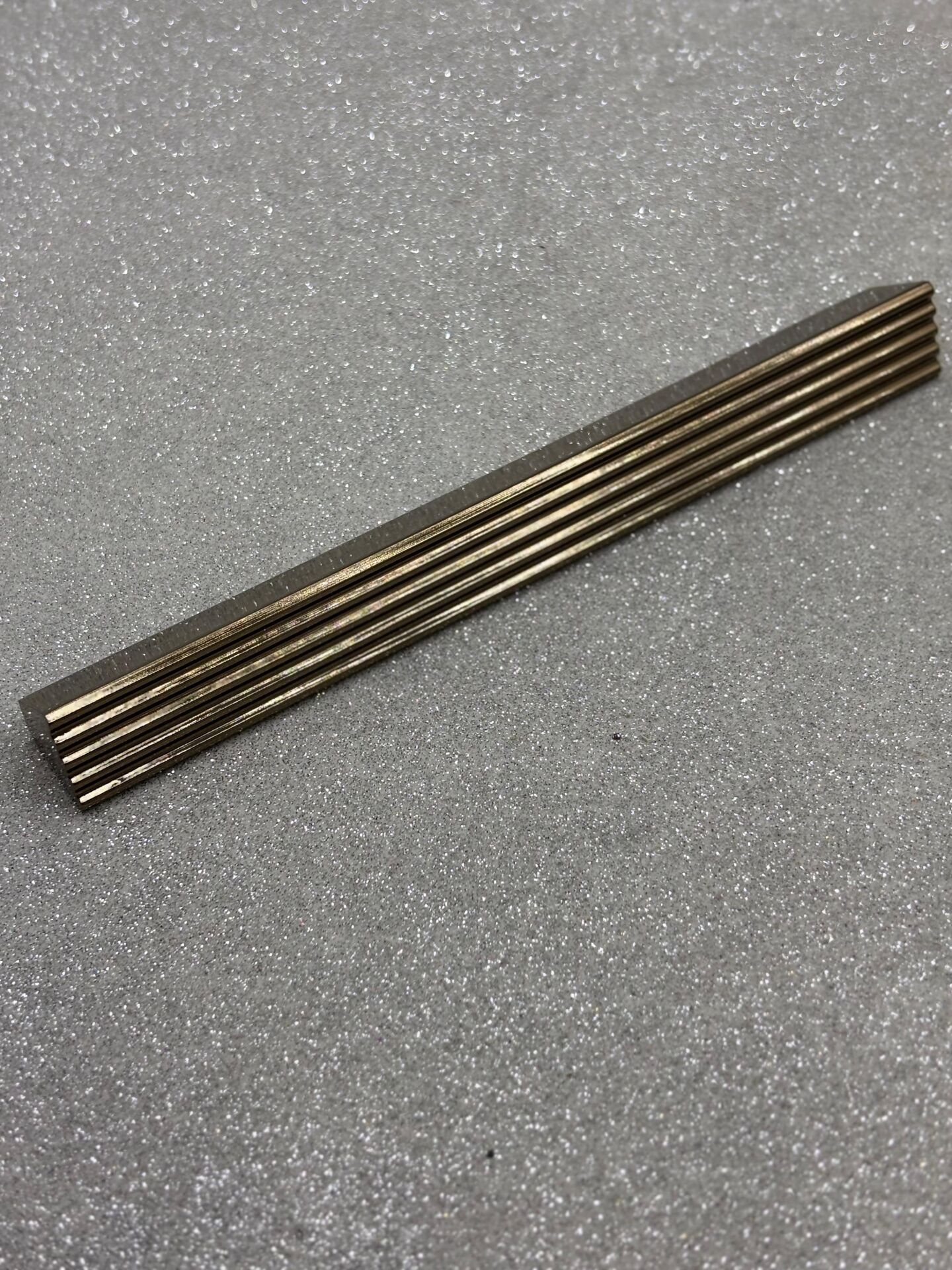 IRONNI CORDOVA 160mm DOLAP KULPU BRONZ