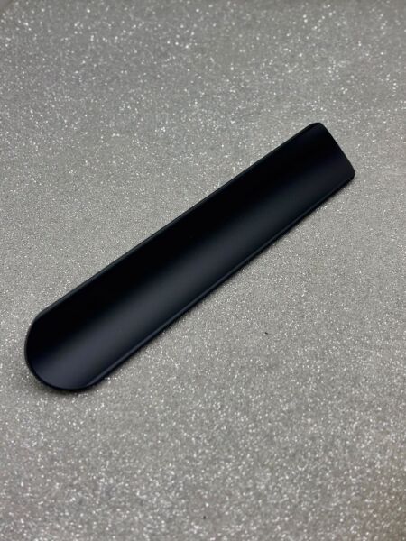 METAX KANAL 160mm DOLAP KULPU SİYAH