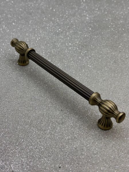 METAX KESİR ÇİZGİLİ 160mm DOLAP KULPU SOFT ANTİK SARI