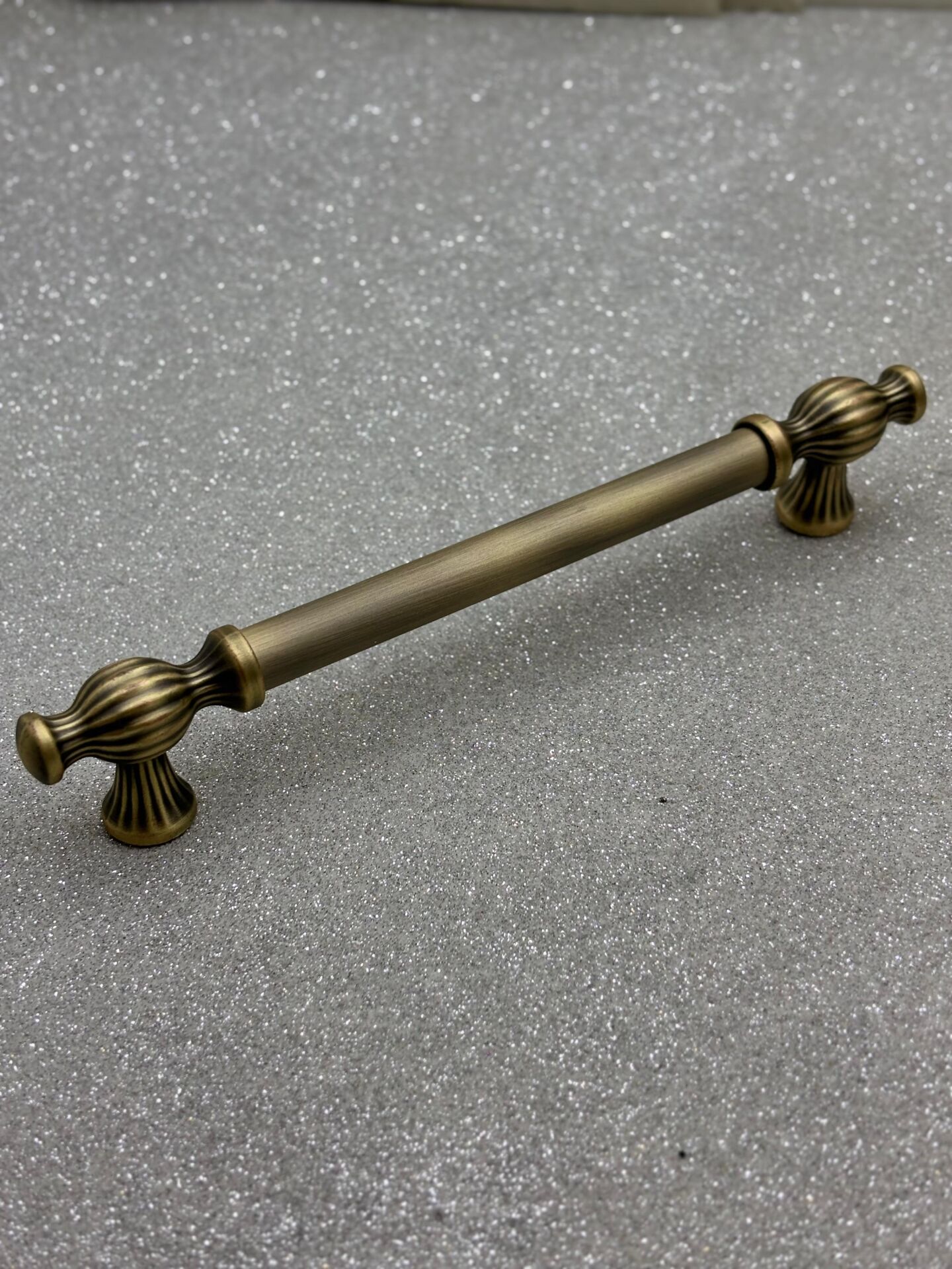METAX KESİR DÜZ 160mm DOLAP KULPU SOFT ANTİK SARI