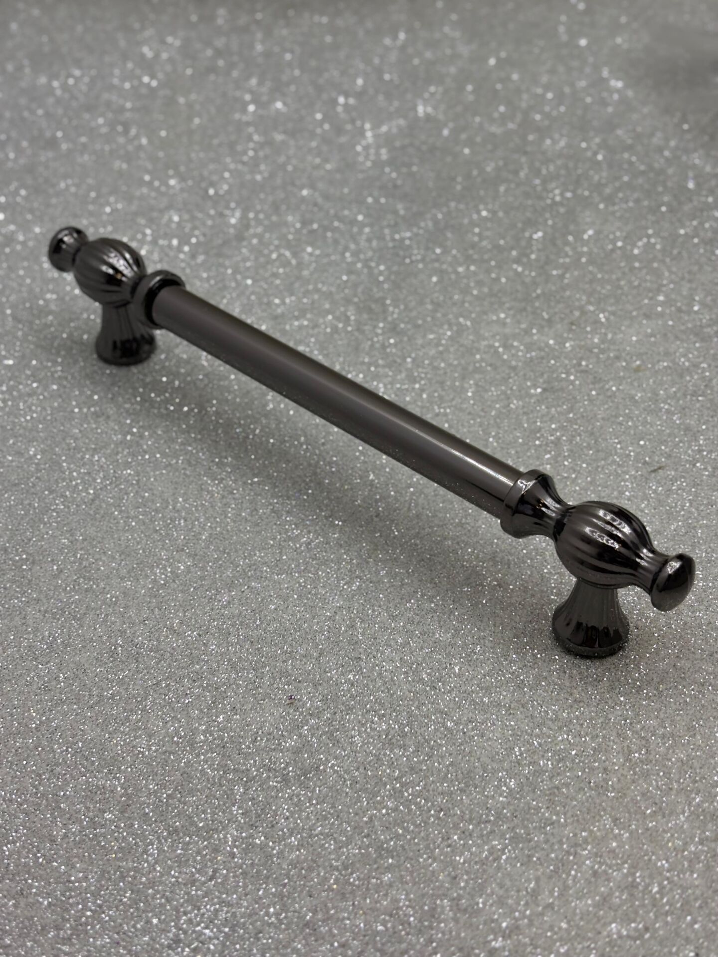 METAX KESİR DÜZ 160mm DOLAP KULPU FÜME