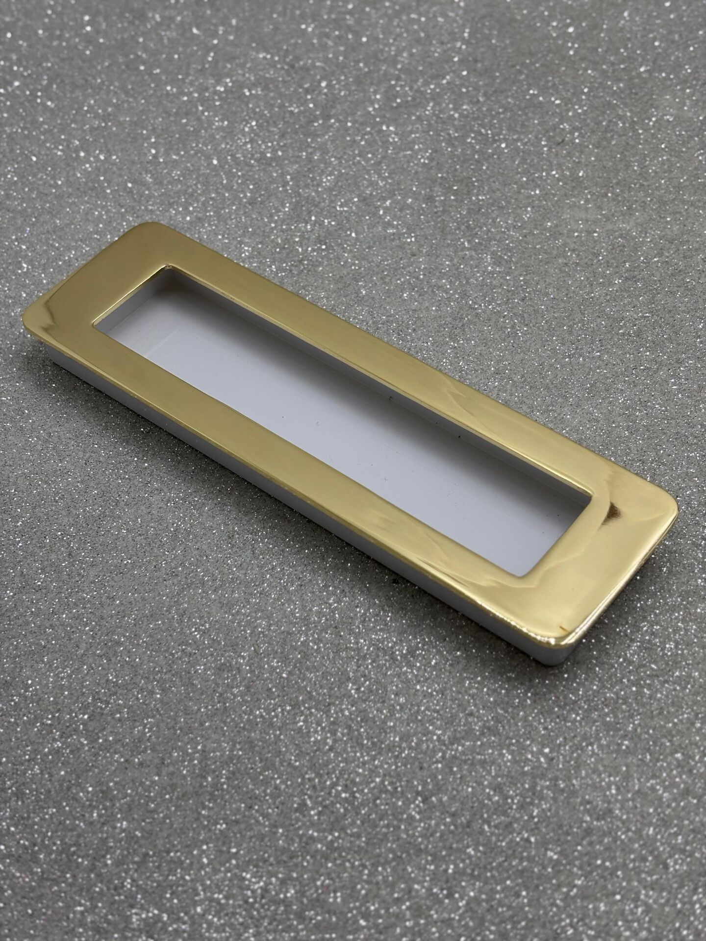 FDS AÇIK GÖMME 160mm DOLAP KULPU ALTIN BEYAZ