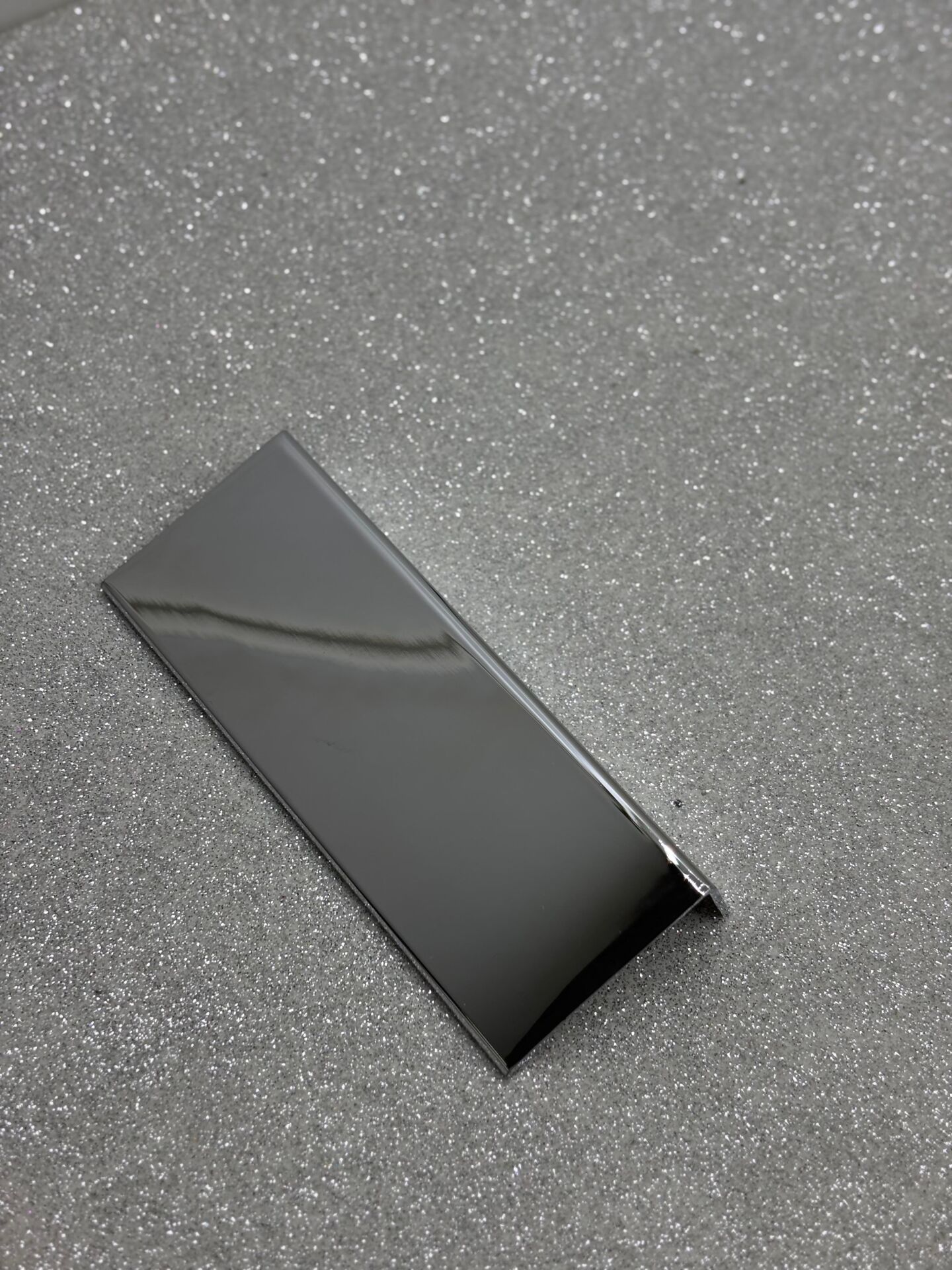 EGESEL ENTEGRE 11 cm DOLAP KULPU KROM