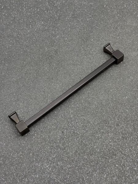 EGESEL BOSA 160MM DOLAP KULPU FÜME