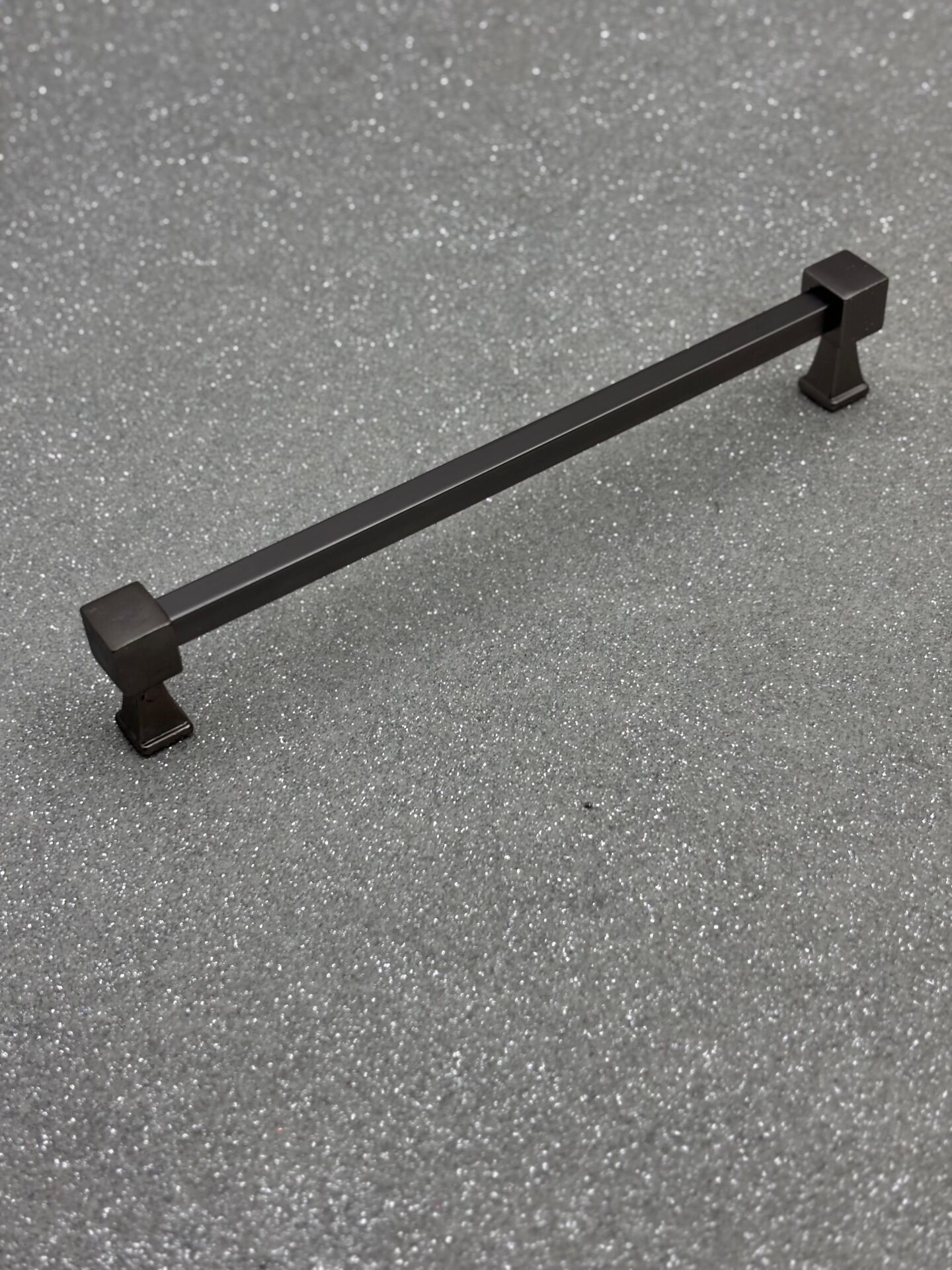 EGESEL BOSA 160MM DOLAP KULPU FÜME