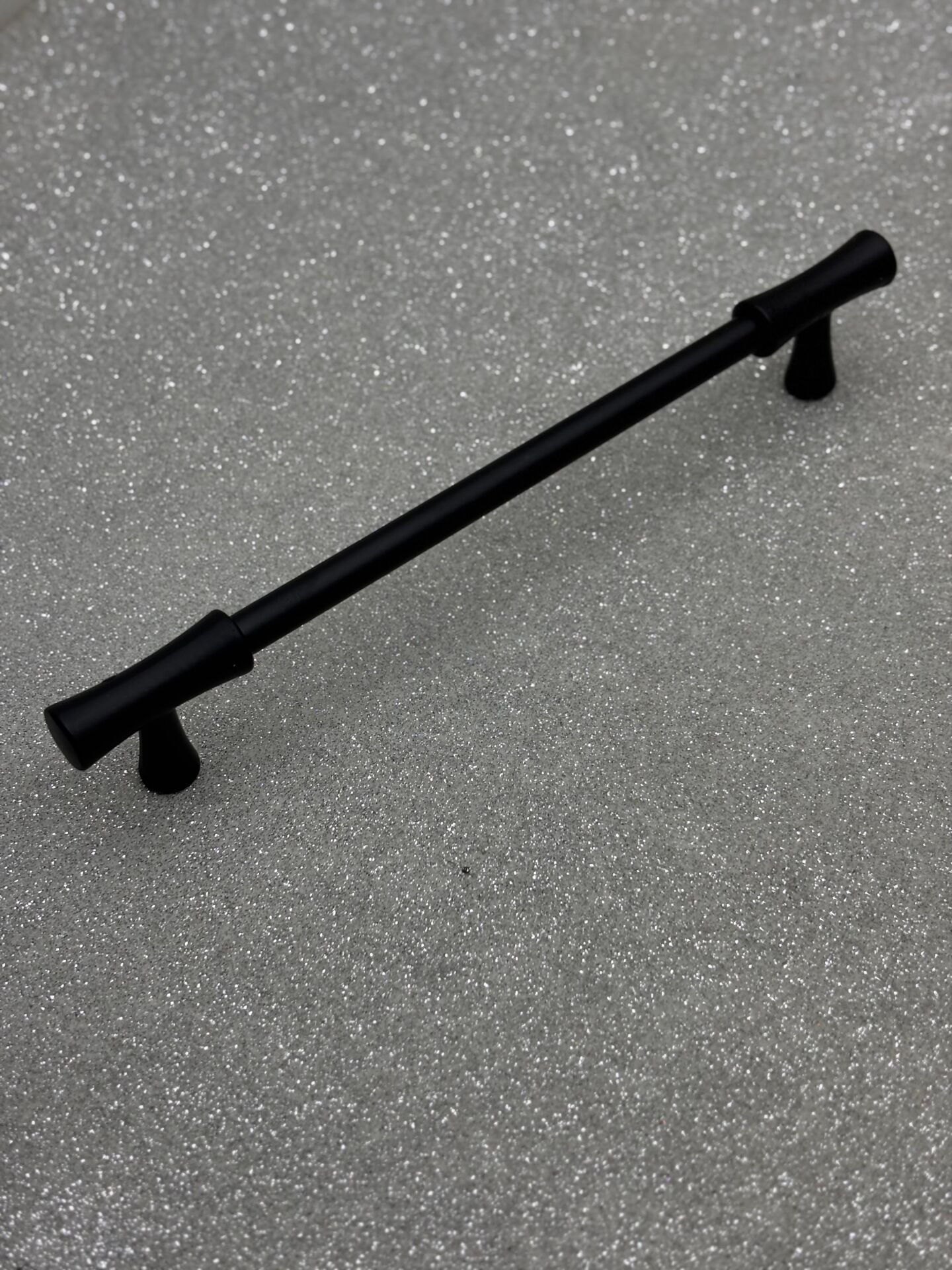 EGESEL GULET 160MM DOLAP KULPU SİYAH