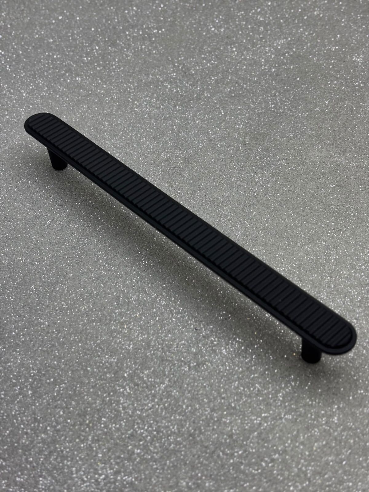 IRONNI BUMPY 192MM DOLAP KULPU SİYAH