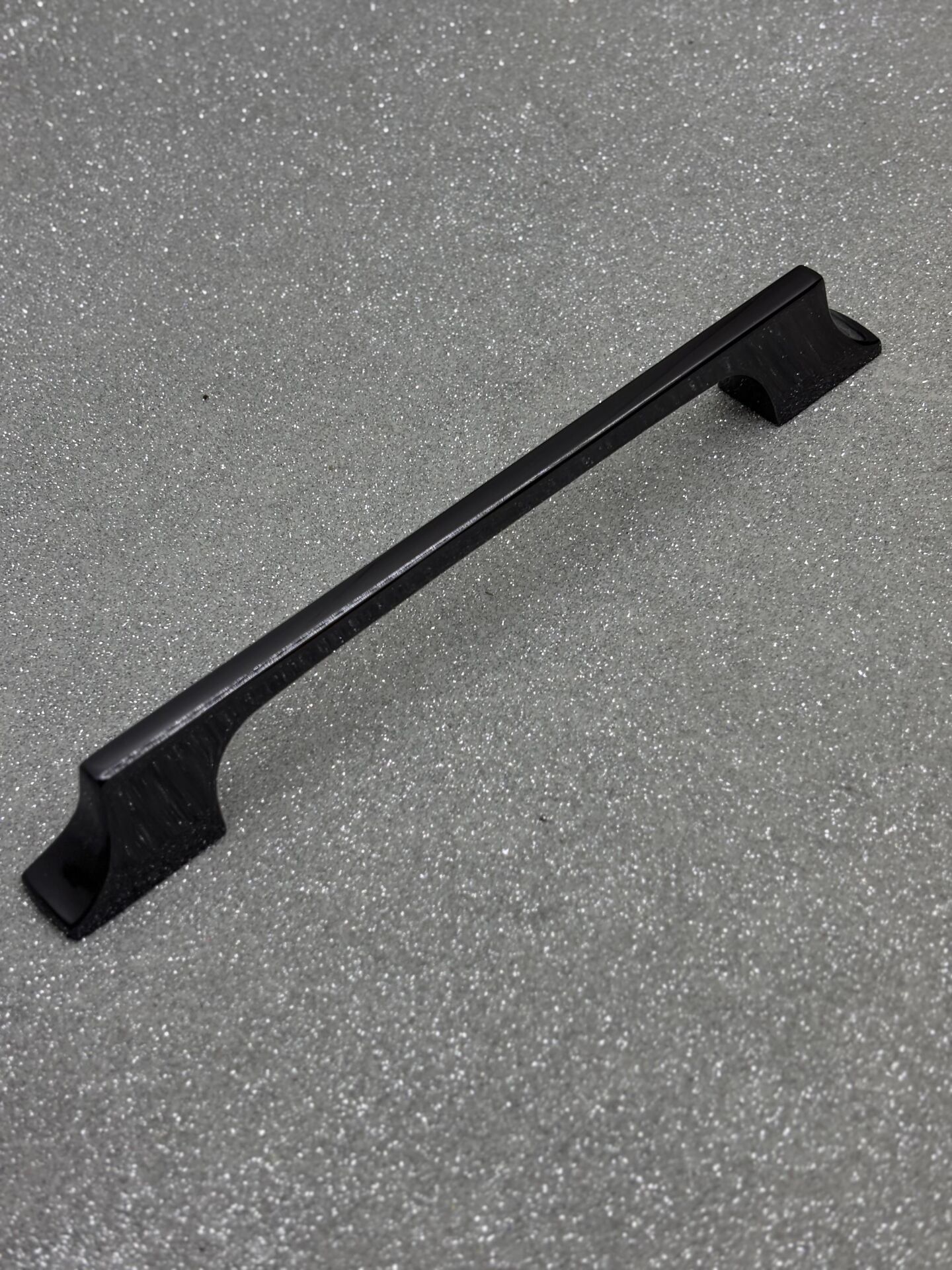 EGESEL YASON 160-190 MM DOLAP KULPU FÜME
