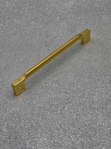 VİEN MARKA 160mm DOLAP KULPU ALTIN