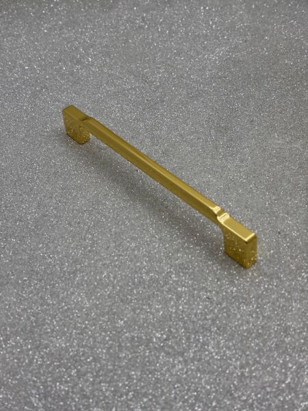 VİEN MARKA 160mm DOLAP KULPU ALTIN