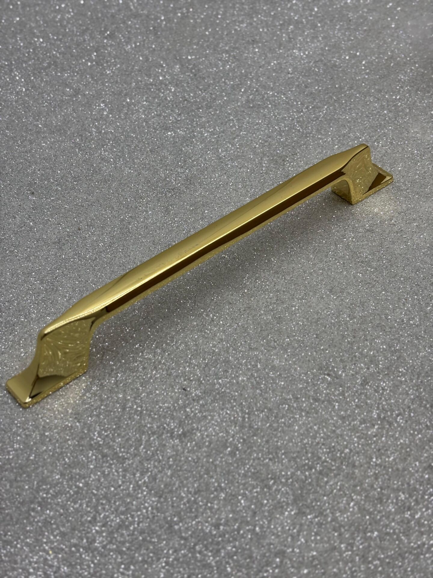 ÖZSAN KALKAN 160mm DOLAP KULPU ALTIN