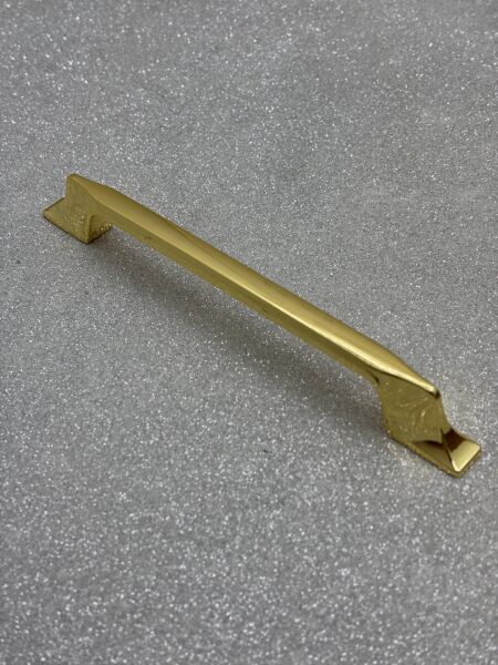 ÖZSAN KALKAN 160mm DOLAP KULPU ALTIN