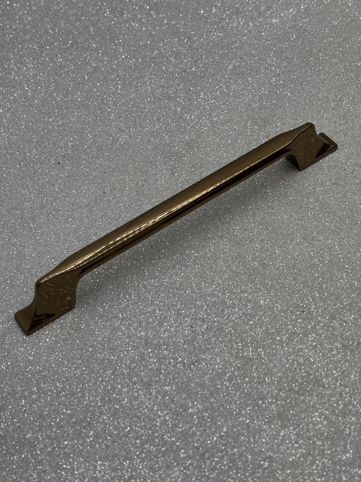 ÖZSAN KALKAN 160mm DOLAP KULPU BRONZ