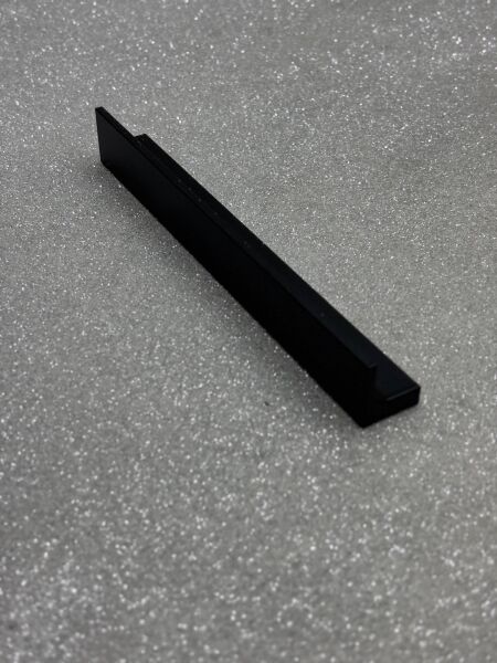 EGESEL KALIN L 160mm DOLAP KULPU SİYAH
