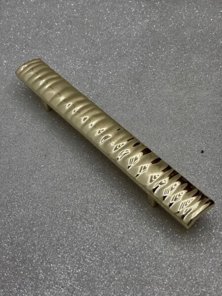MAKS SİLVES 160mm DOLAP KULPU ALTIN