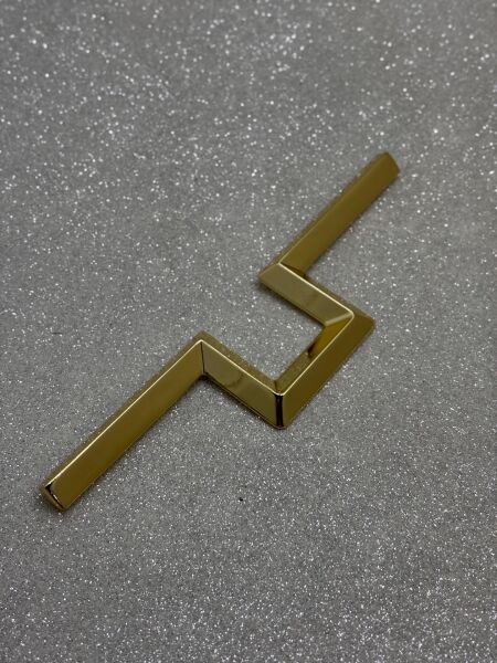 MAKS KARİZMA 32MM DOLAP KULPU ALTIN