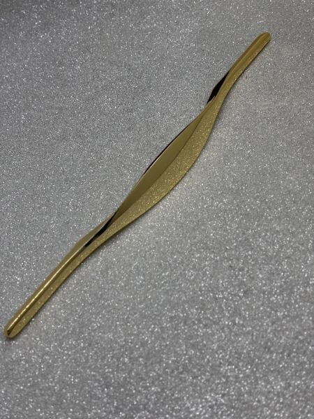 VİEN PASSO 160MM DOLAP KULPU ALTIN