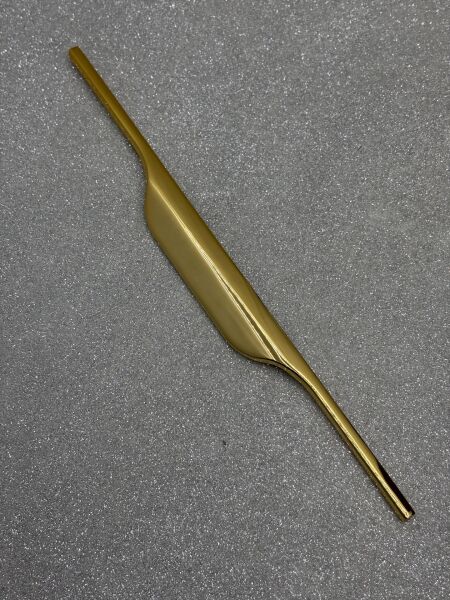 VİEN PASSO 160MM DOLAP KULPU ALTIN