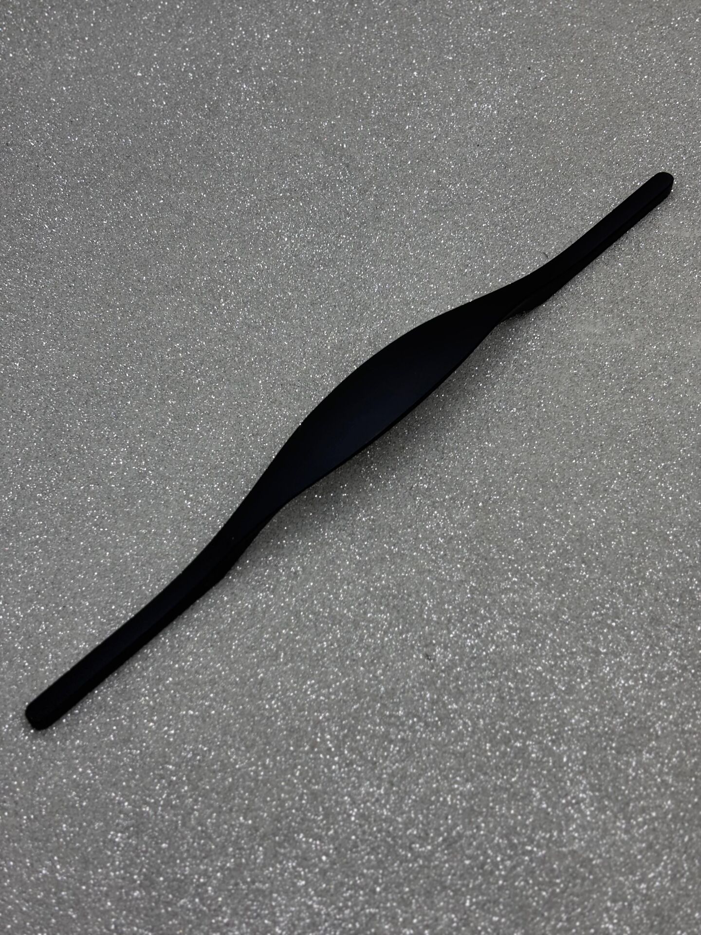 VİEN PASSO 160MM DOLAP KULPU SİYAH