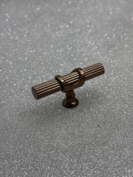 METAX ARSİN ÇİZGİLİ DÜĞME BRONZ