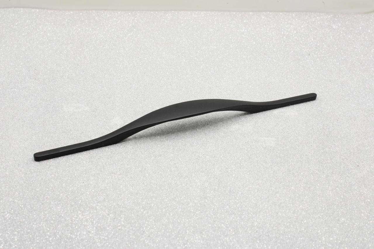 PASSO MOBİLYA KULP 160 MM SİYAH