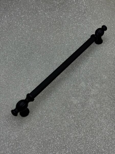 KESİR ÇİZGİLİ 224 MM SİYAH