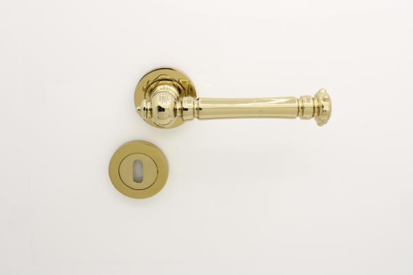 CROWN ROZETLİ ODA KAPI KOLU TİTANYUM