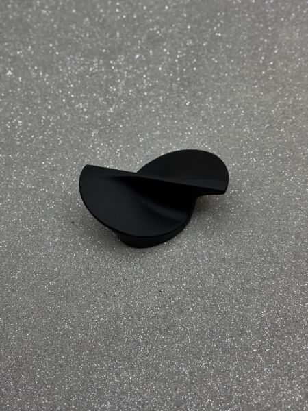 MAKS PERVANE 32MM DÜĞME SİYAH