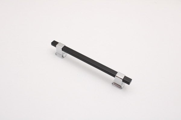 ÖZEN MOBİLYA KULP 136-160 MM KROM-SİYAH