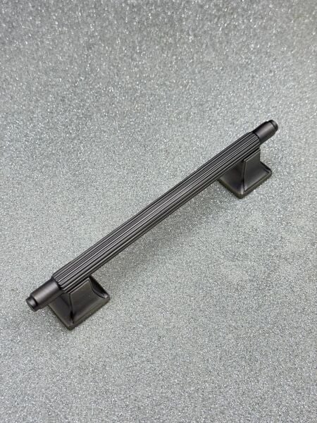 MAKS 1307 128  mm DOLAP KULPU SİYAH
