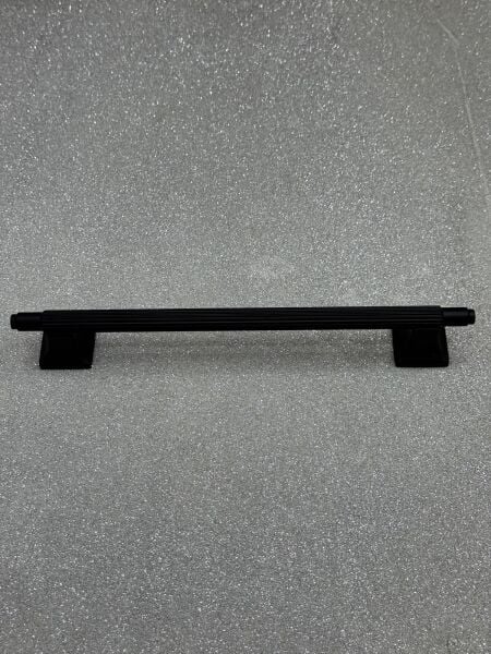 MAKS 1307 224 mm DOLAP KULPU SİYAH