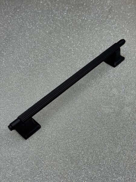 MAKS 1307 224 mm DOLAP KULPU SİYAH
