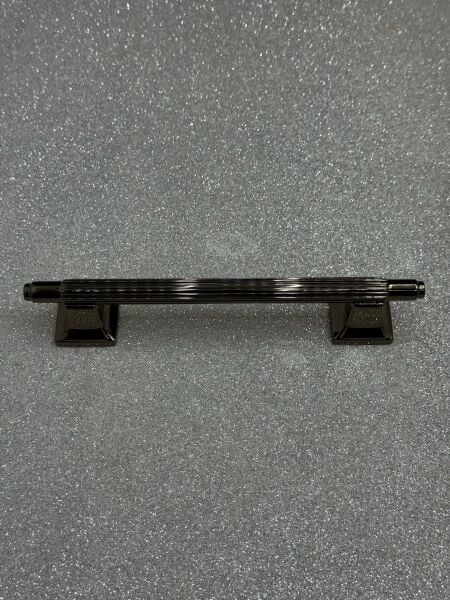 MAKS 1307 128 mm DOLAP KULPU BRONZ