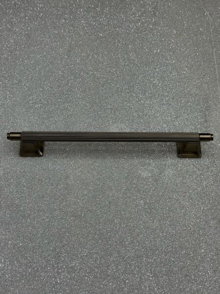 MAKS 1307 192 mm DOLAP KULPU BRONZ