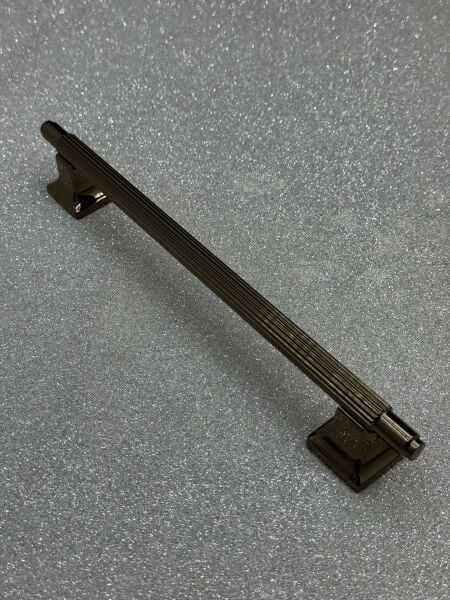 MAKS 1307 192 mm DOLAP KULPU BRONZ
