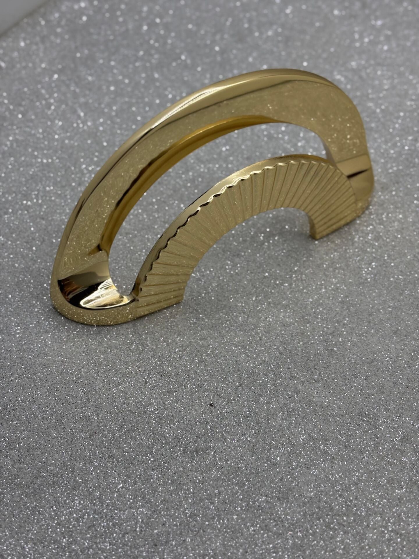 MAKS OVAR ÇİZGİLİ 128MM DOLAP KULPU ALTIN