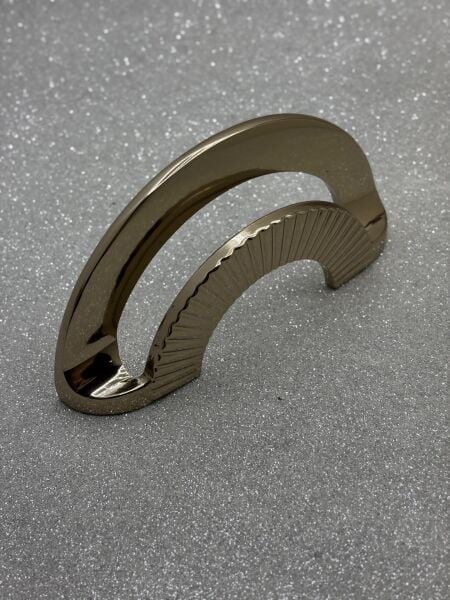 MAKS OVAR ÇİZGİLİ 128MM DOLAP KULPU BRONZ